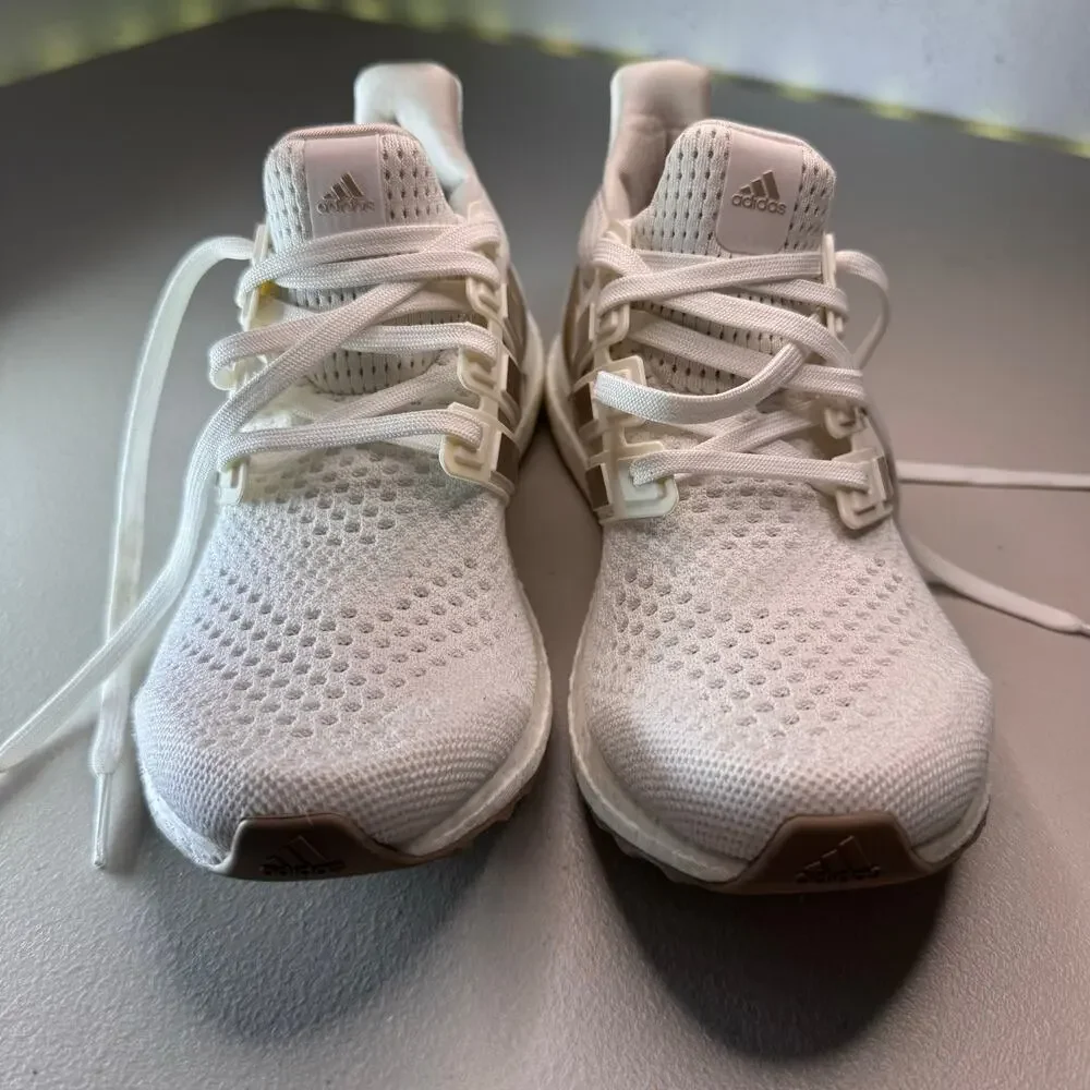 adidas ultraboost 1.0 women’s 8 off white cyber metallic warm vanilla JR3144